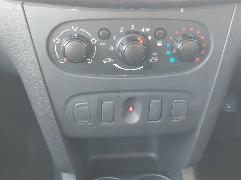 Used Dacia Sandero Stepway 2020 for sale - 77004347: Photo 11