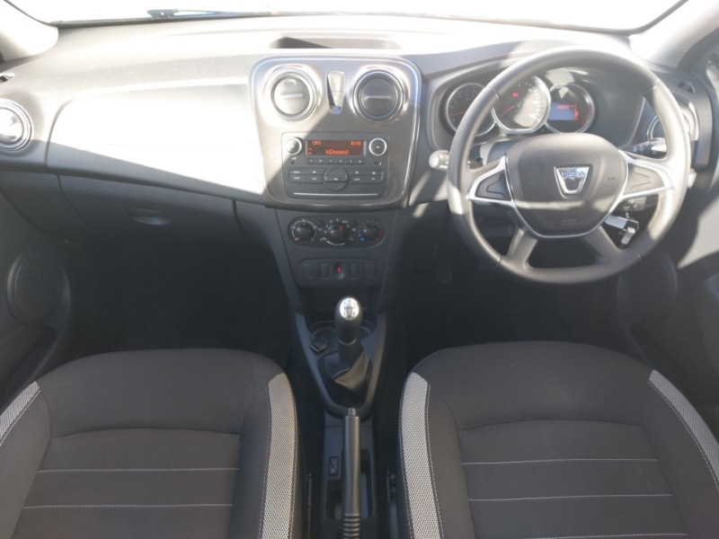 Used Dacia Sandero Stepway 2020 for sale - 77004347: Photo 2