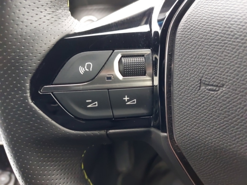 Used Peugeot 2008 2022 for sale - 78023555: Photo 14