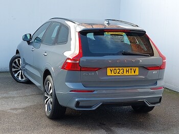 Used Volvo XC60 2023 for sale - 77265073: Photo