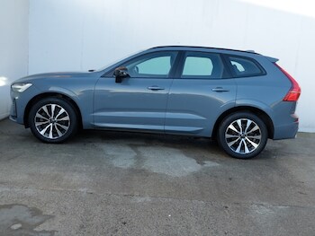 Used Volvo XC60 2023 for sale - 77265073: Photo