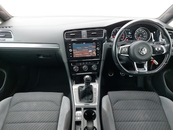 Used Volkswagen Golf 2018 for sale - 78321034: Photo