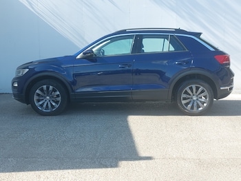 Used Volkswagen T-Roc 2019 for sale - 75278484: Photo