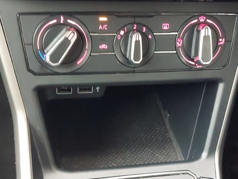 Used Volkswagen Polo 2018 for sale - 76564164: Photo 11