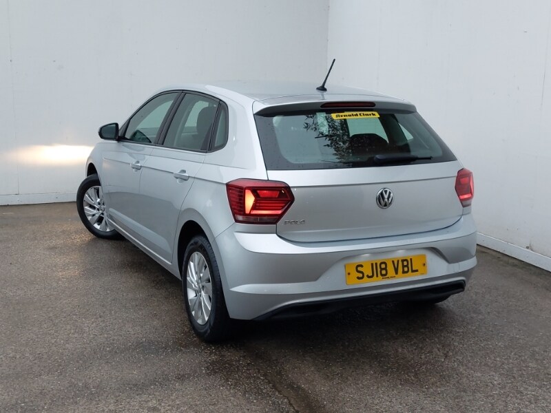 Used Volkswagen Polo 2018 for sale - 76564164: Photo 3