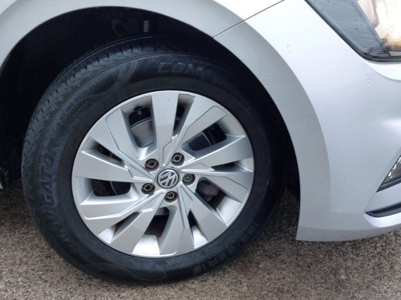 Used Volkswagen Polo 2018 for sale - 76564164: Photo 9