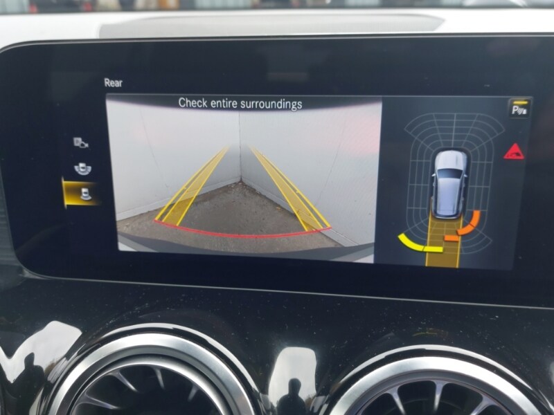 Used Mercedes-Benz EQB 2022 for sale - 76348466: Photo 13