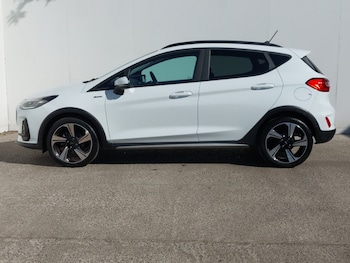 Used Ford Fiesta 2023 for sale - 75424080: Photo