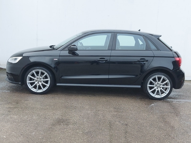Used Audi A1 2018 for sale - 77526576: Photo 4