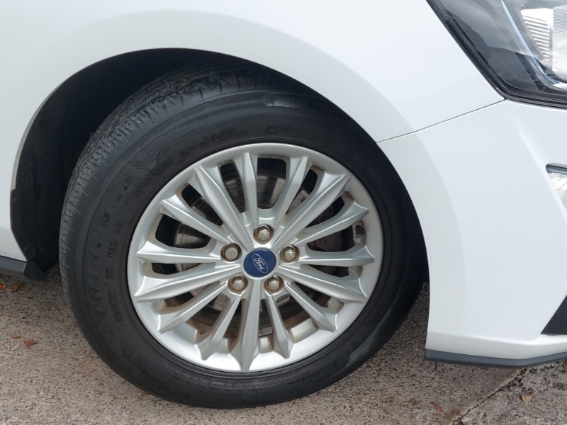 Used Ford Focus 2019 for sale - 76502169: Photo 9