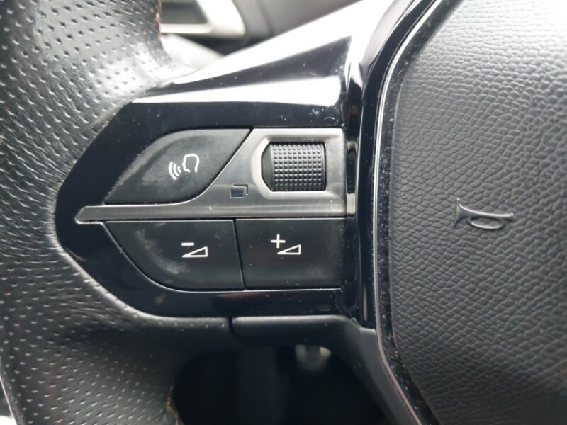 Used Peugeot 3008 2018 for sale - 77731392: Photo 14