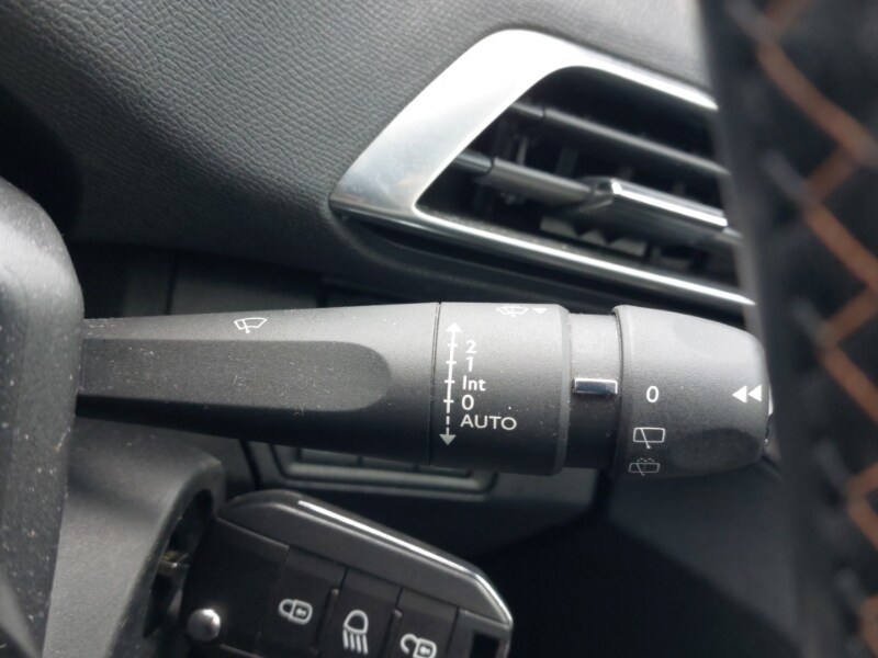 Used Peugeot 3008 2018 for sale - 77731392: Photo 16