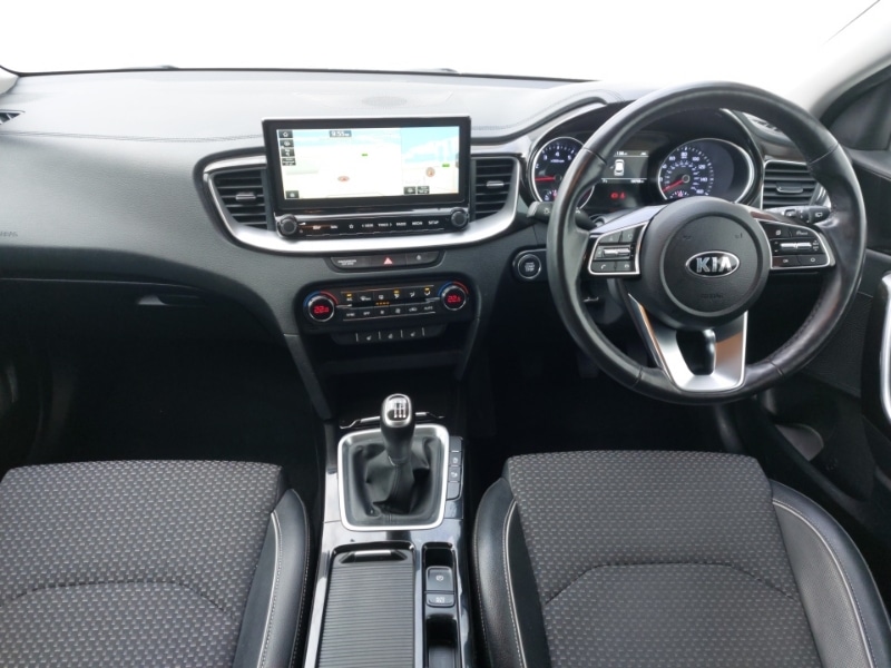 Used Kia XCeed 2020 for sale - 77530863: Photo 2