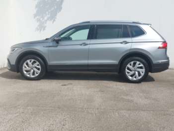Used Volkswagen Tiguan Allspace 2024 for sale - 74928904: Photo