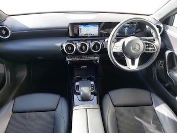 Used Mercedes-Benz A-Class 2019 for sale - 76390435: Photo