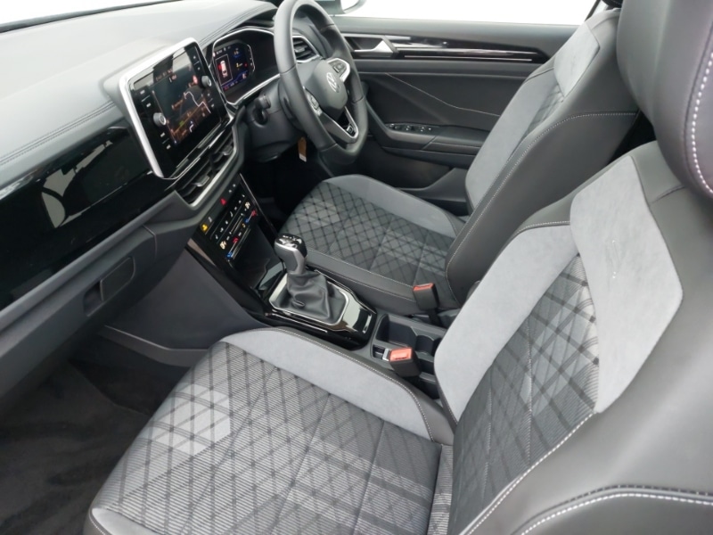 Used Volkswagen T-Roc 2025 for sale - 77189964: Photo 5