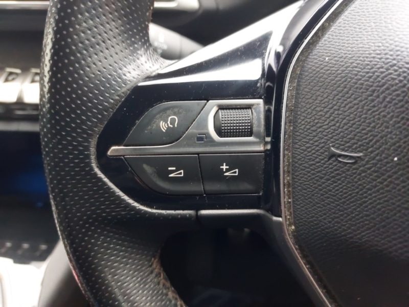 Used Peugeot 3008 2018 for sale - 77189959: Photo 13