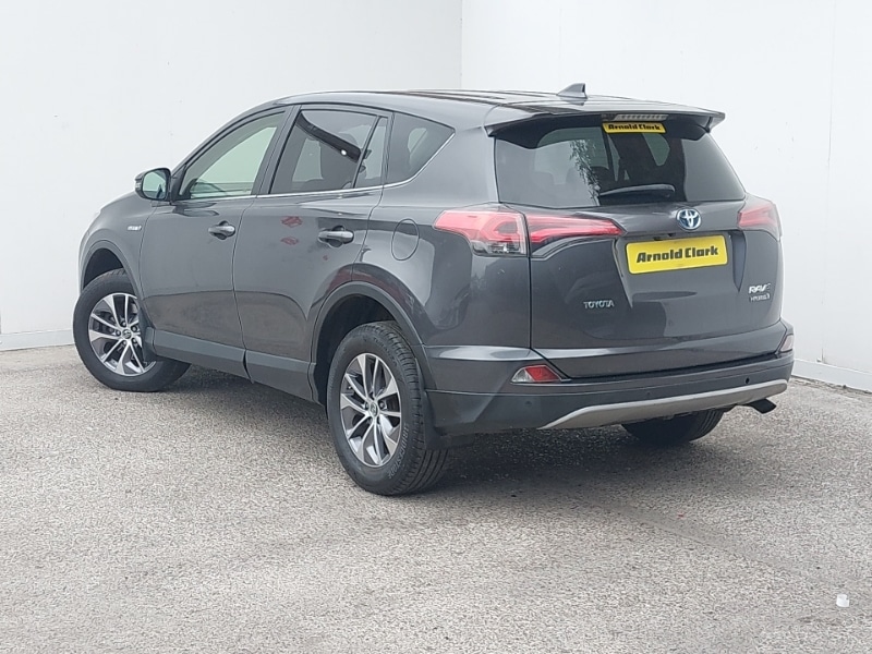 Used Toyota RAV4 2018 for sale - 77224058: Photo 3