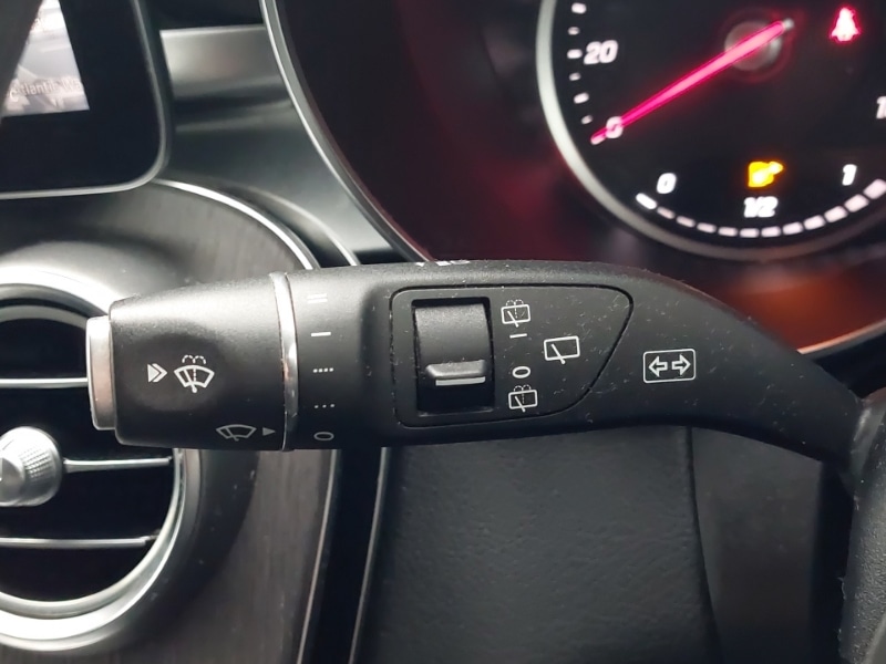 Used Mercedes-Benz GLC 2019 for sale - 77815331: Photo 15