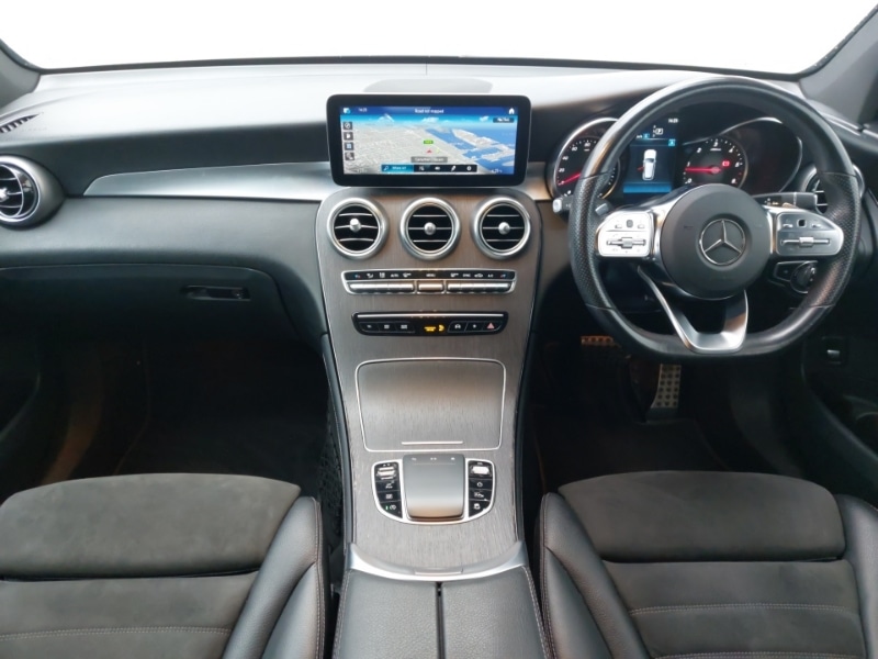 Used Mercedes-Benz GLC 2019 for sale - 77815331: Photo 2