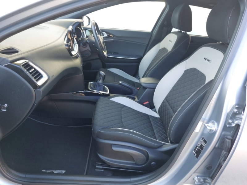 Used Kia Ceed 2019 for sale - 76204869: Photo 5