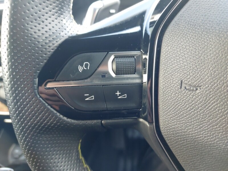 Used Peugeot 2008 2021 for sale - 77933424: Photo 14