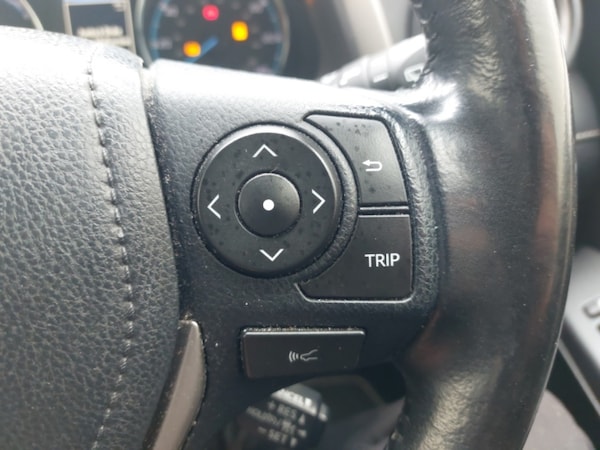 Used Toyota RAV4 2018 for sale - 76311637: Photo 14