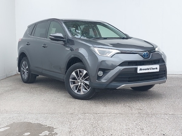 Used Toyota RAV4 2018 for sale - 76311637: Photo 1