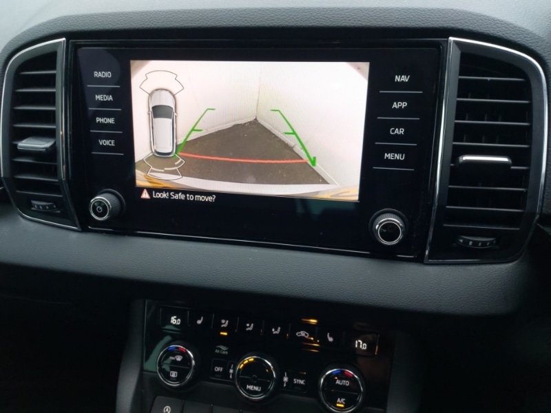 Used Skoda Karoq 2024 for sale - 76983106: Photo 13