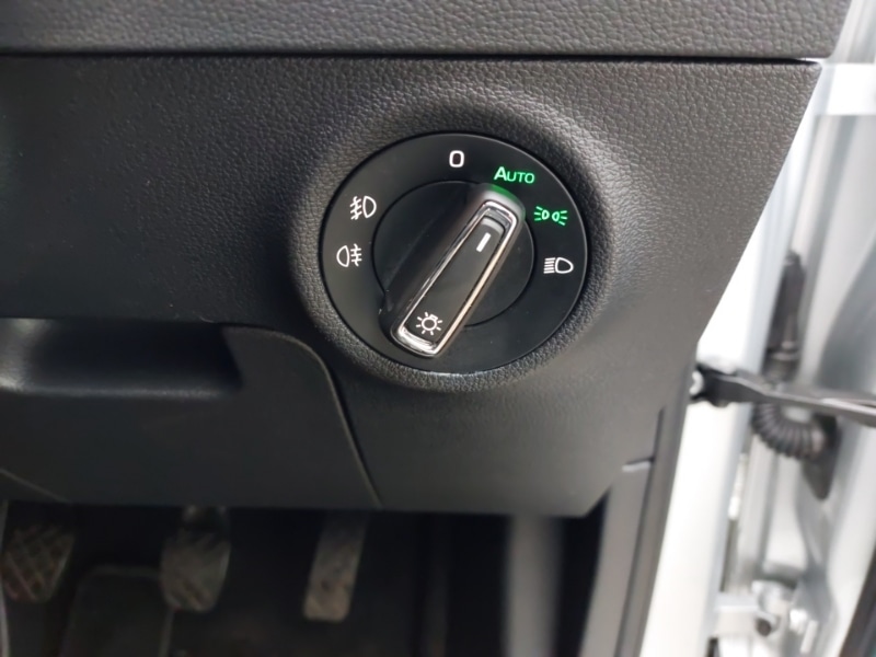 Used Skoda Karoq 2024 for sale - 76983106: Photo 19