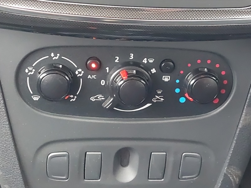 Used Dacia Sandero 2019 for sale - 76408102: Photo 10