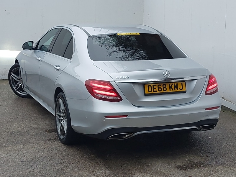 Used Mercedes-Benz E Class 2018 for sale - 77761107: Photo 3