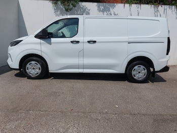 Used Ford Transit Custom 2024 for sale - 79267643: Photo