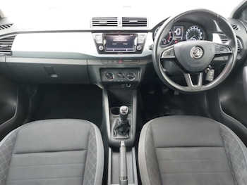 Used Skoda Fabia 2018 for sale - 78253421: Photo