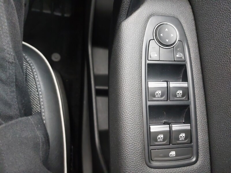 Used Renault Captur 2023 for sale - 76275505: Photo 18