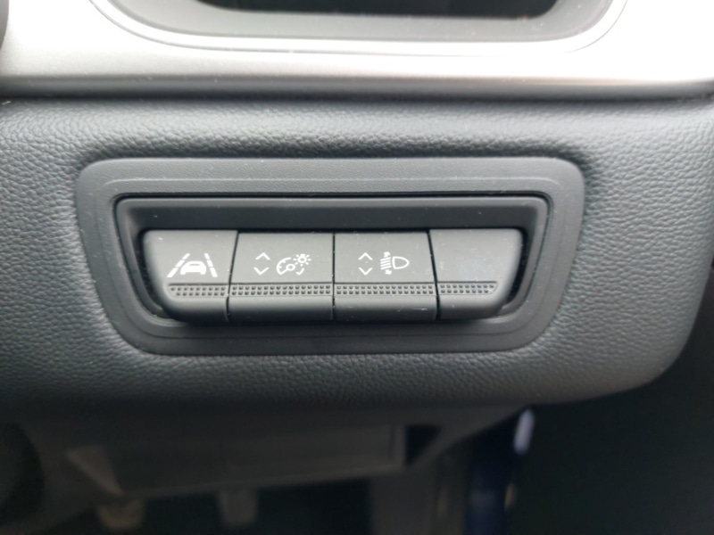 Used Renault Captur 2023 for sale - 76275505: Photo 19