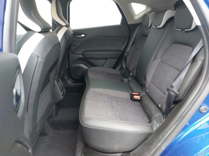 Used Renault Captur 2023 for sale - 76275505: Photo 6