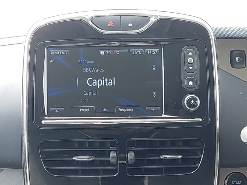 Used Renault Zoe 2017 for sale - 76431567: Photo 10