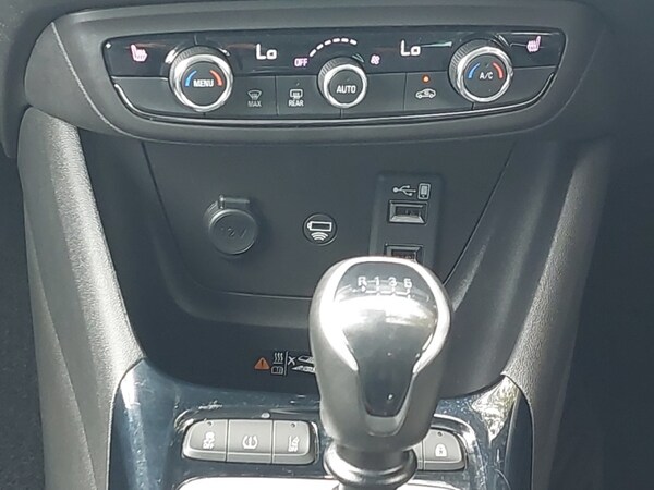 Used Vauxhall Crossland 2021 for sale - 75500903: Photo 11