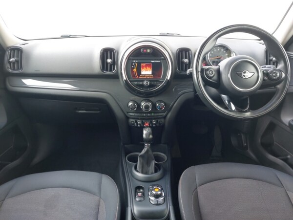 Used MINI Cooper 2018 for sale - 75993312: Photo 2