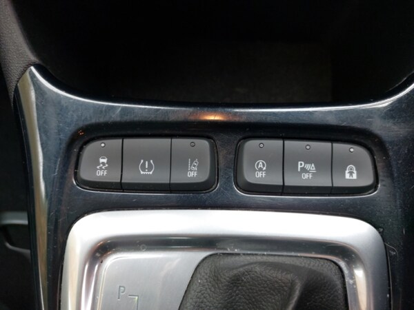 Used Vauxhall Crossland 2022 for sale - 75663990: Photo 14