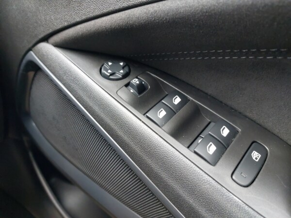 Used Vauxhall Crossland 2022 for sale - 75663990: Photo 19