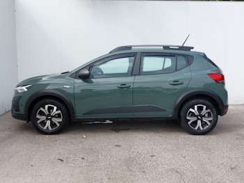 Used Dacia Sandero Stepway 2023 for sale - 75668943: Photo