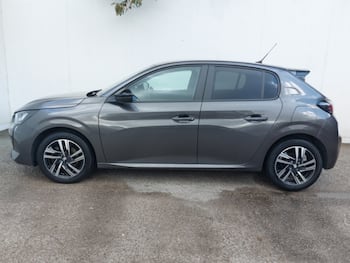 Used Peugeot 208 2023 for sale - 79689051: Photo