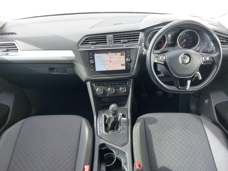 Used Volkswagen Tiguan 2018 for sale - 77922049: Photo 2