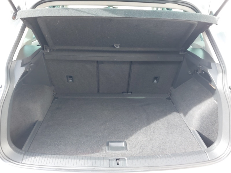 Used Volkswagen Tiguan 2018 for sale - 77922049: Photo 8