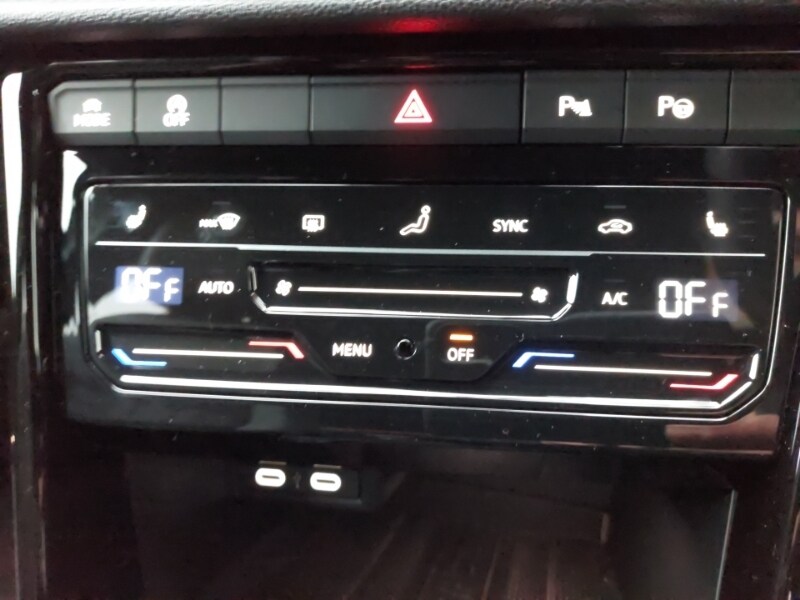 Used Volkswagen T-Roc 2025 for sale - 77085786: Photo 11