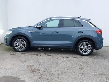 Used Volkswagen T-Roc 2025 for sale - 77085786: Photo