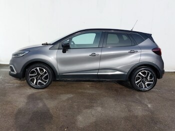 Used Renault Captur 2018 for sale - 77596191: Photo