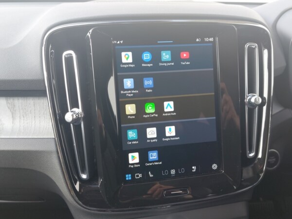 Used Volvo XC40 2024 for sale - 76254568: Photo 10